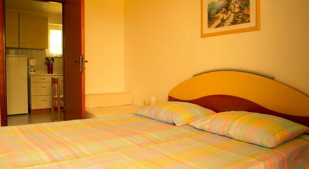 Adria Arba Apartments 拉布 外观 照片